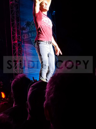 Crash My Playa Mexico