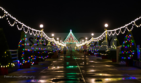 Holiday at Manhattan Beach Pier CA