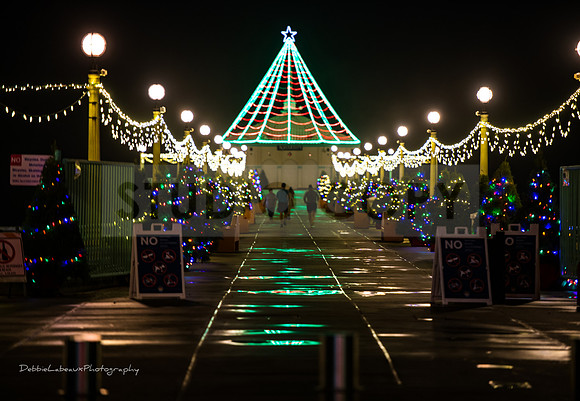 Holiday at Manhattan Beach Pier CA